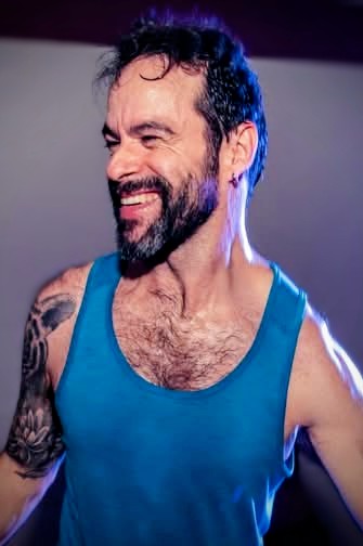 JF Moreau dancing